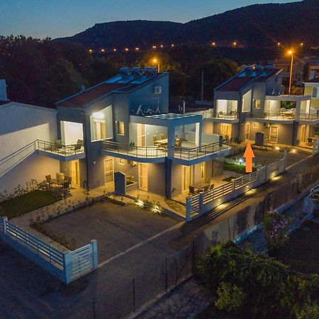 Yiasemi Apartments Nea Iraklitsa Oda fotoğraf