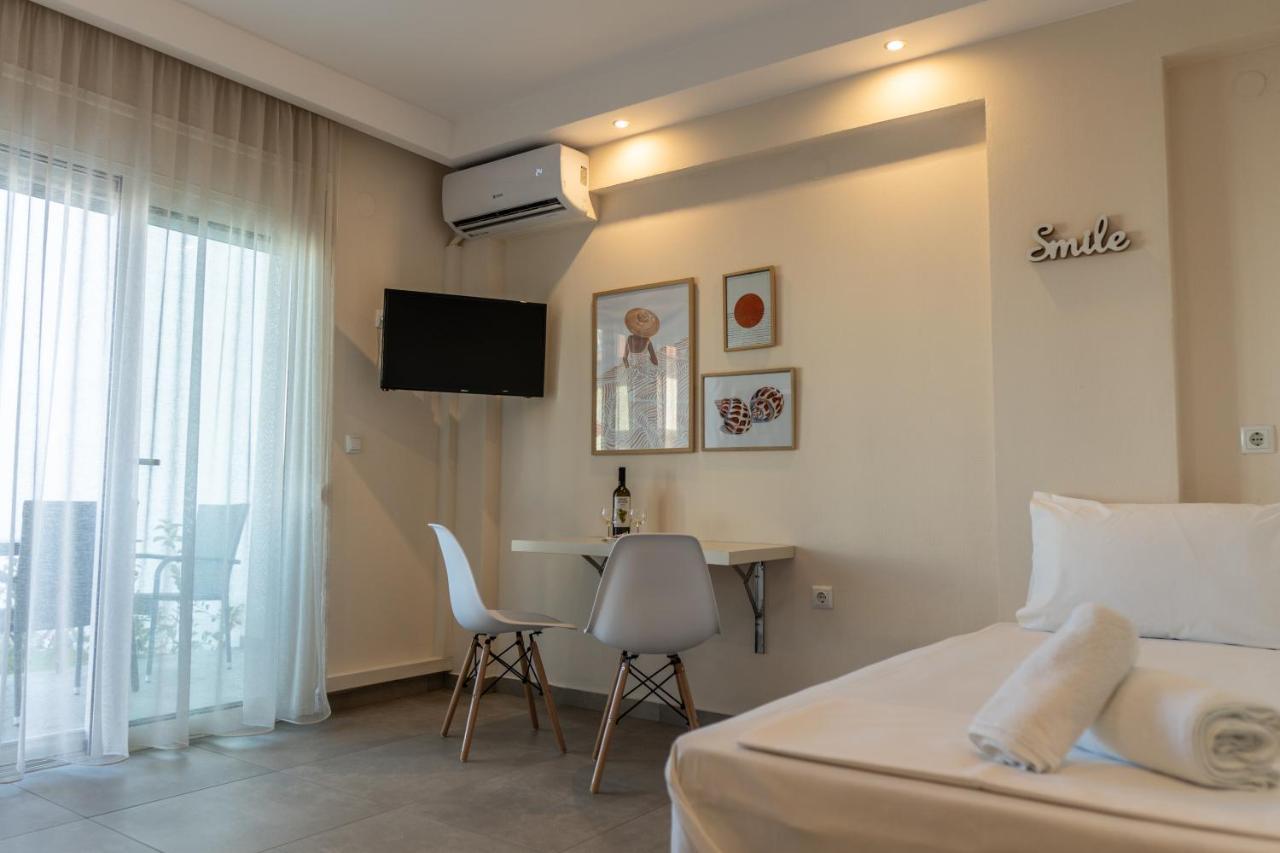 Yiasemi Apartments Nea Iraklitsa Dış mekan fotoğraf
